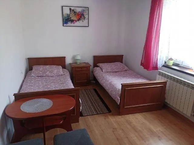 Pod Modrzewiem * Milicz